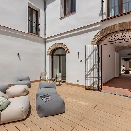 Hostal Líbere Patio Santa Marta Córdoba