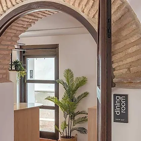 Líbere Patio Santa Marta Hostal Córdoba