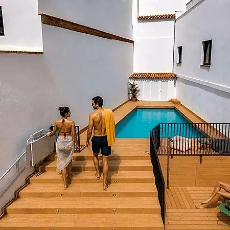 Líbere Patio Santa Marta Hostal